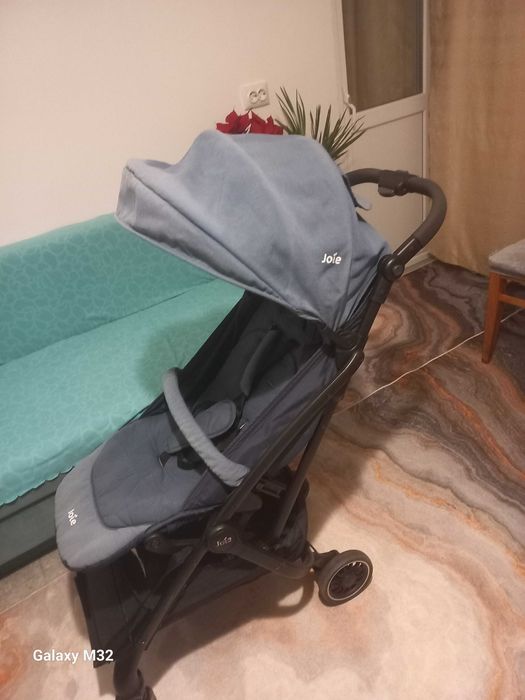 Бебешко количка    Jole           40эвро/   гр.БУРГАС   Изгрев