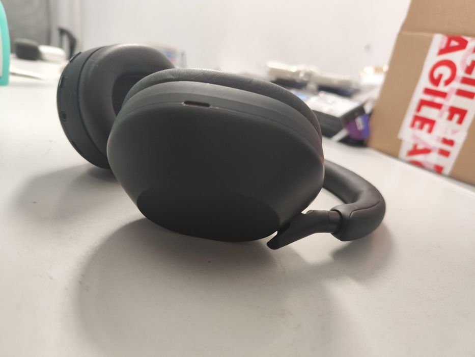 Casti Over Ear Sony WM-XM5, stare perfecta