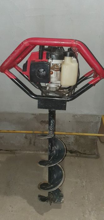 Motosapa vibrator beton Dezumidificator Picamer ghilotina Placa compac