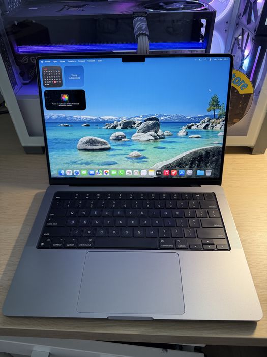 macbook pro m1 pro 14 - Laptopuri oferte online | OLX.ro