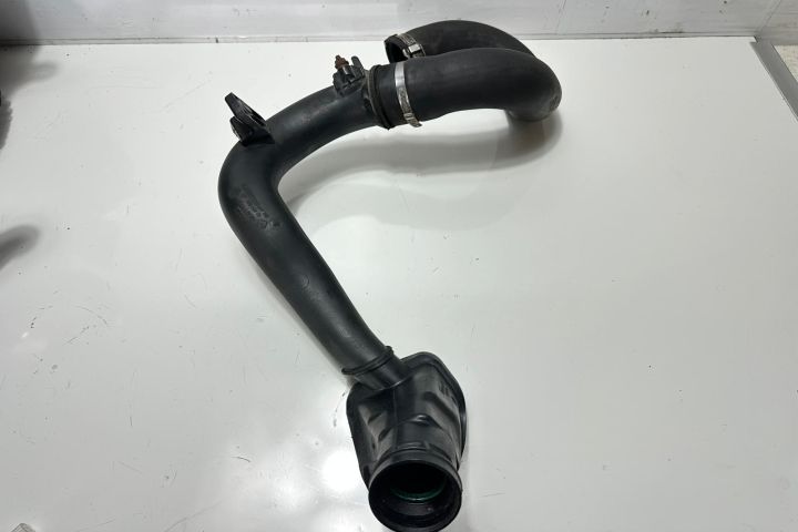 Conducta intercooler 2.0 dci 8200887170 Nissan Primastar prima genera