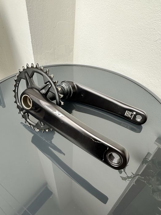 Курбели с плоча SHIMANO Deore XT FC-M8120 + СРЕДНО ДВИЖЕНИЕ BB-MT500