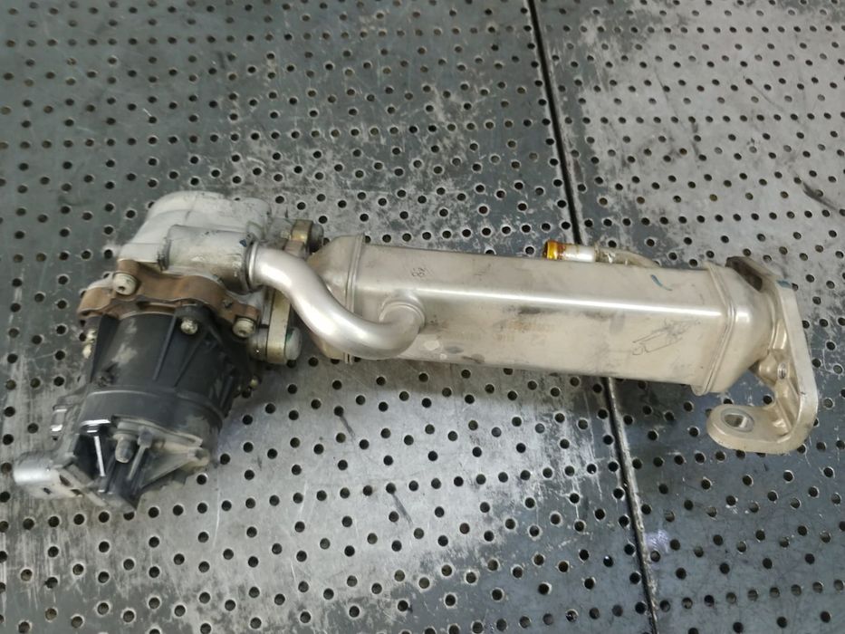 racitor gaze cu egr  f1agl411  2.3hpi euro 6  iveco daily 6   5802528639   5802531805