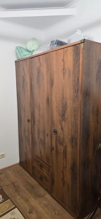 продается шкаф б/у