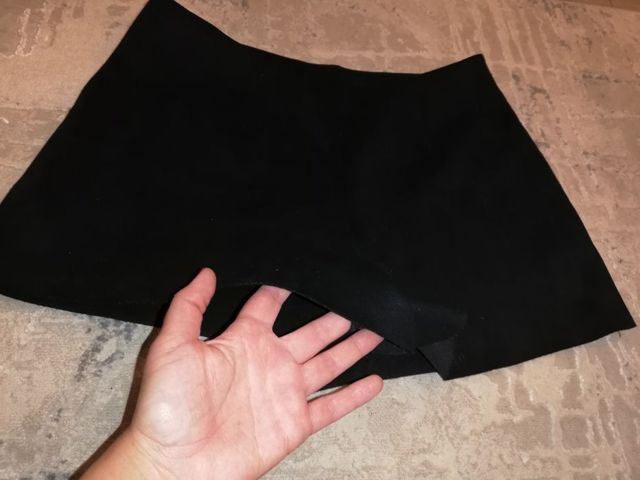 Пола/панталонки Zara, L размер