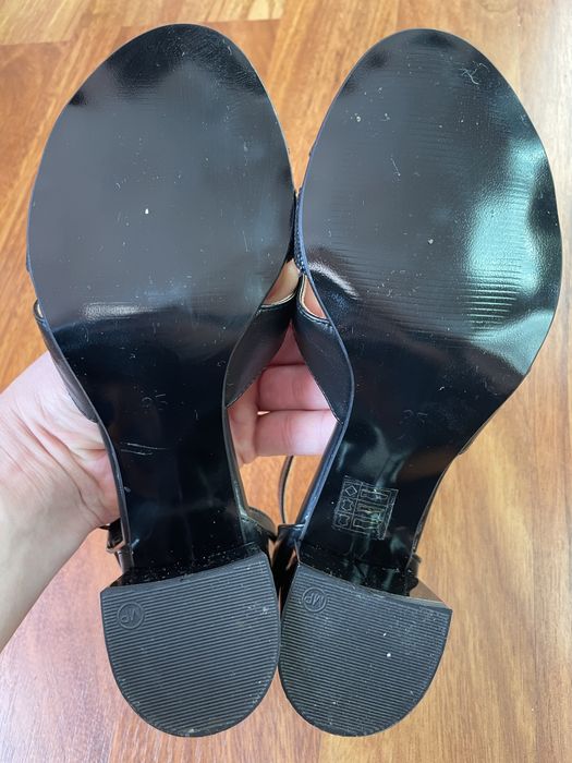 Sandale din piele naturala