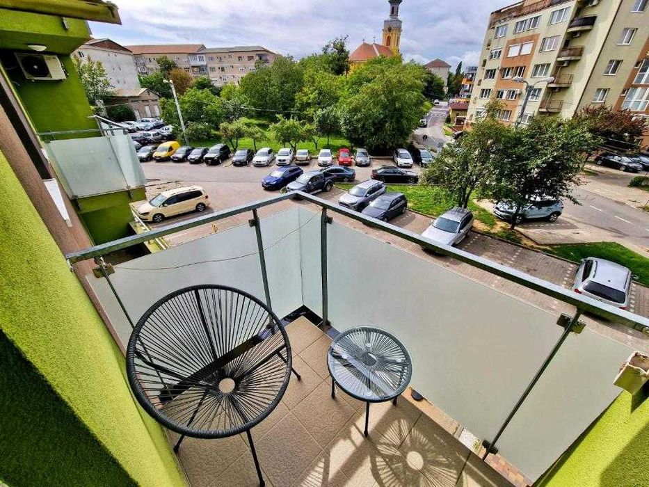 Inchiriez apartament cu 1 camera, bloc nou, mobilat si utilat