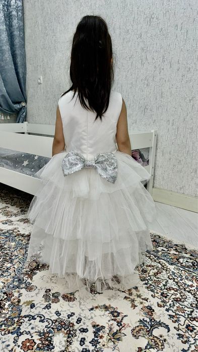 Детское нарядное (бальное) платье