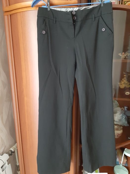 Брюки 42 и 44 размер