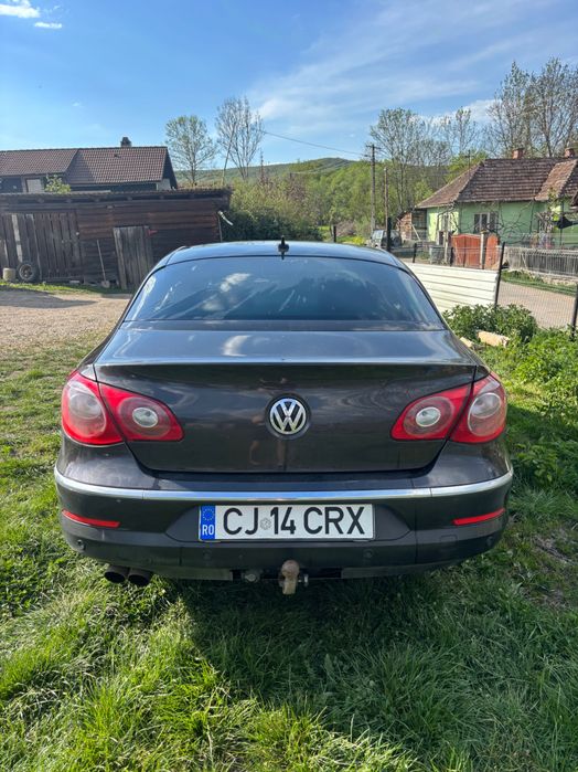 Vând Volkswagen Passat CC 2009 – 2.0 TDI 170 CP DSG – Euro 5