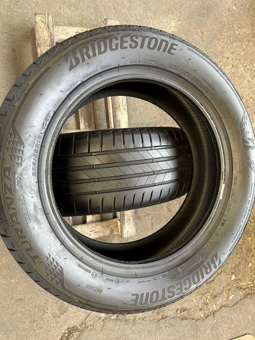 SET 2 Anvelope Vara 235/55 R18 104T BRIDGESTONE Turanza T005 MO