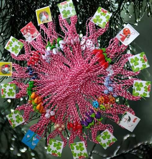 Мартеници, ръчна изработка. На едро от производител.