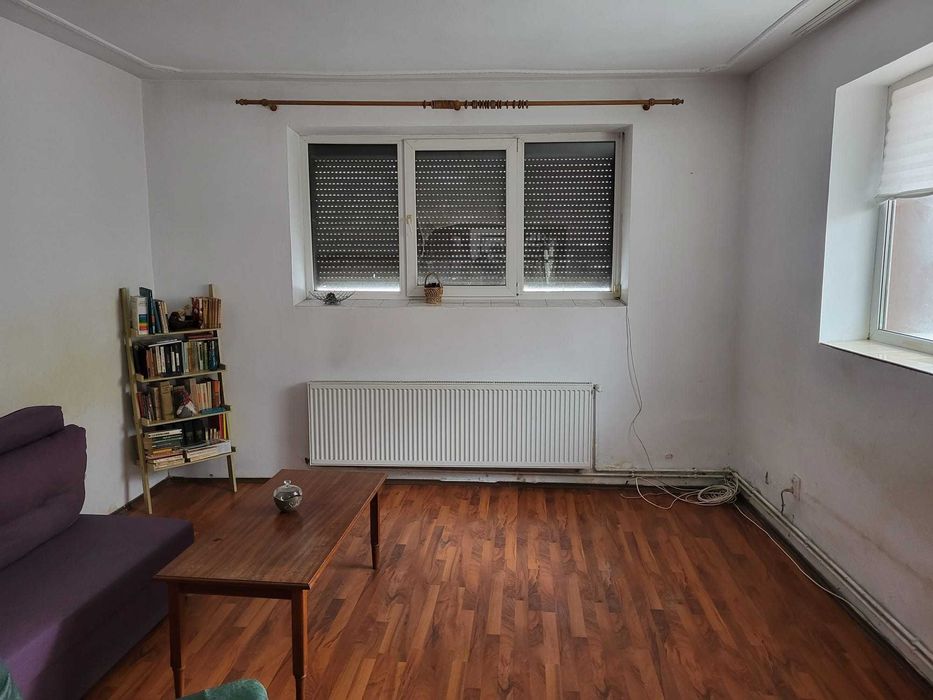 Vand casa saseasca cu garsoniera Com. Bod, jud. Brasov