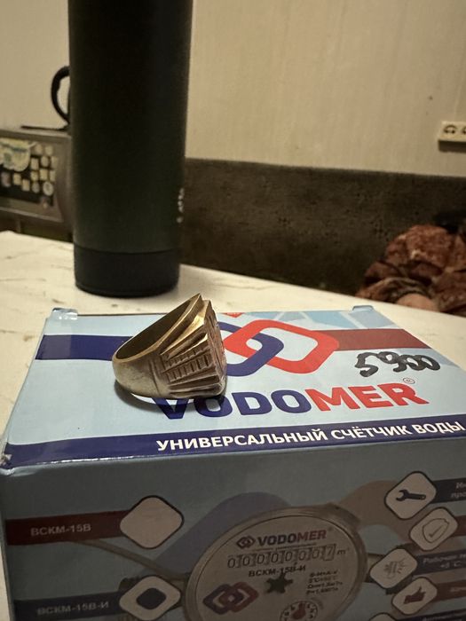 Перстень золтттй