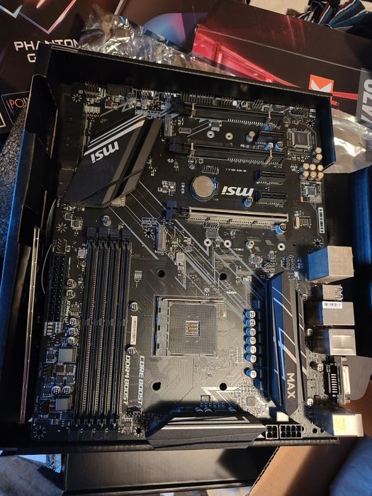 MSI X470 Gaming Plus Max