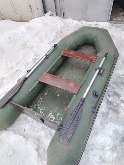 Продам лодку рыбатскую