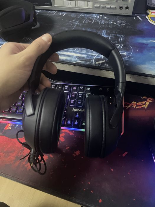 Vand casti razer gaming