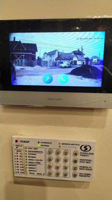 Комплект видеодомофон Hikvision LCD монитор 7 Full HD камера 7броя
