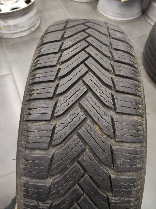 Единични гуми с размер 185 65 15