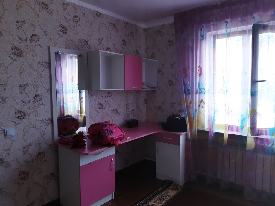 Продам 2х этажный дом.