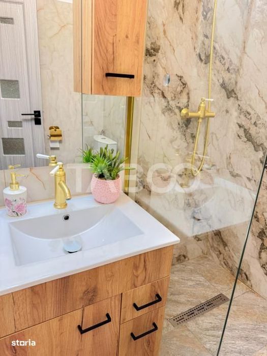 Garsoniera tip studio de vanzare la cheie Ianga Fsega si Iulius mall