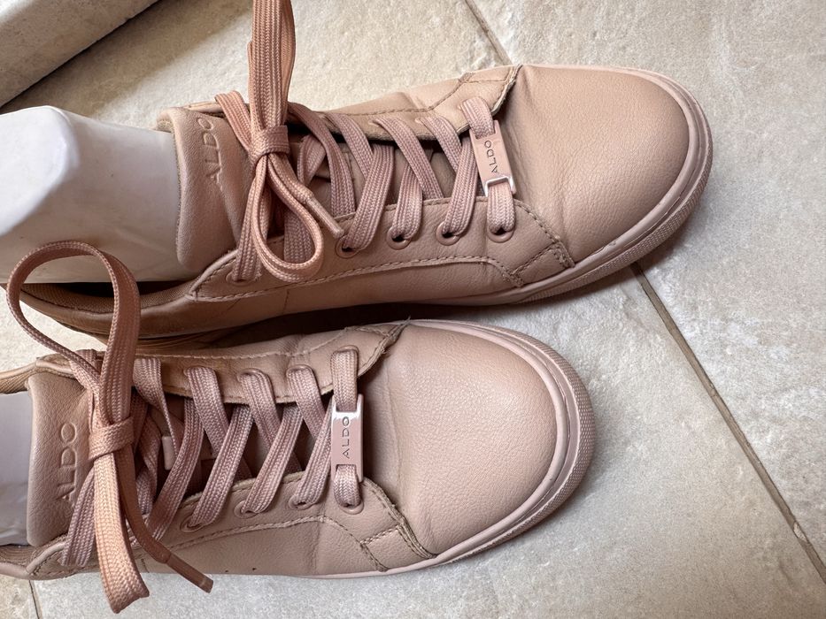 Обувки Aldo 38 номер - розово злато