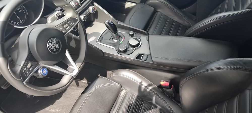 Alfa Romeo Giulia Pack Veloce / an 2019/ Unic propietar RO