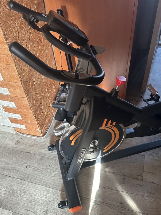 Велотренажер Genau