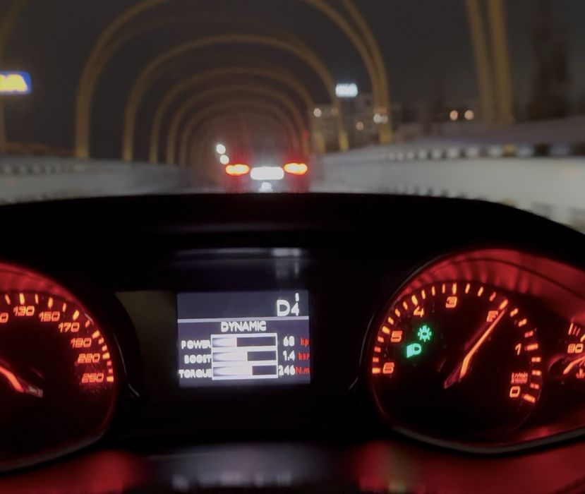 Peugeout 308 GT 181CP proprietar