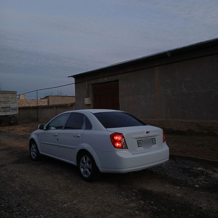 Jentra sotiladi 2022 yil kraska toza