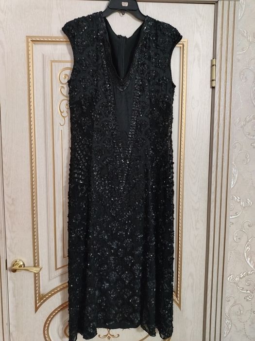 Продам хорошее платье