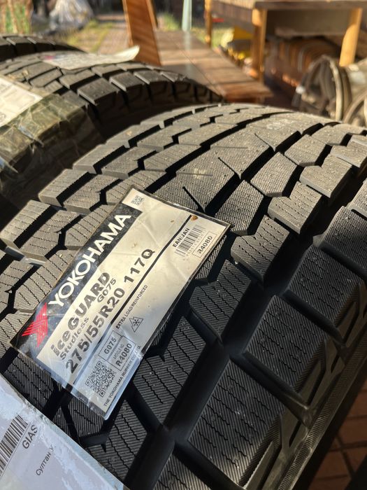 Диски R20 с резиной, комплект