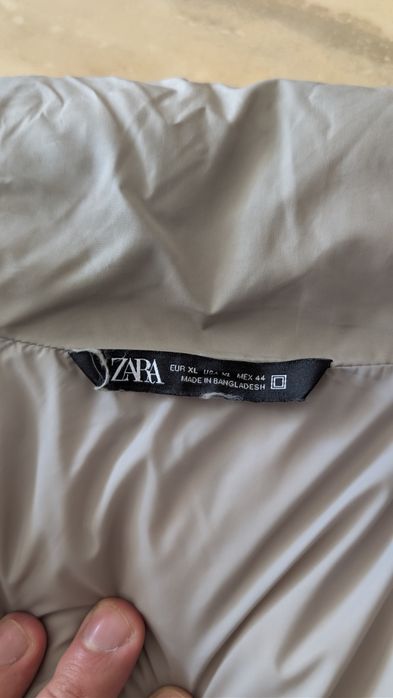 Продавам два нови елека Zara L & XL
