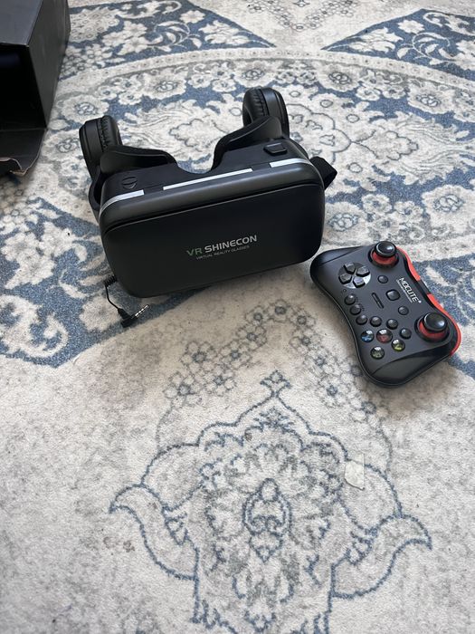 vr очки и джостик