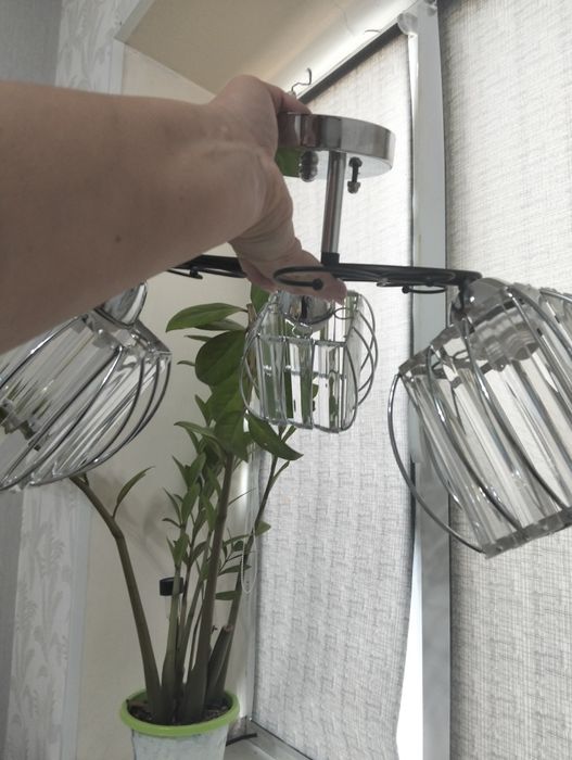 Люстра для спальни.
