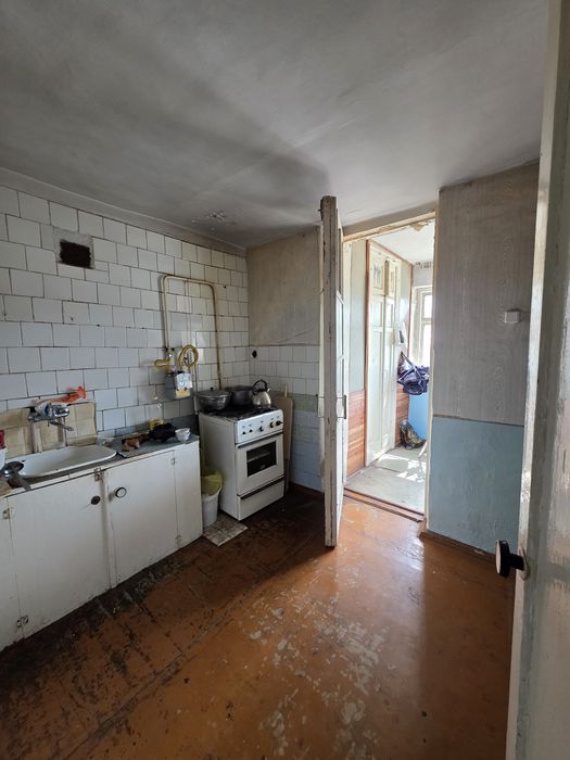 2 комнатная квартира в 8 кв