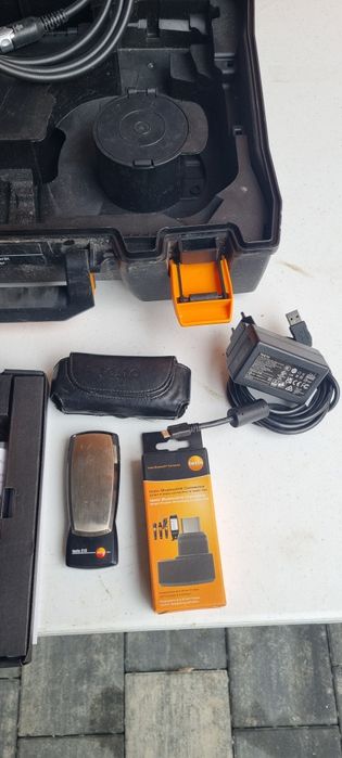 Testo 300 +Accesorii Aproape nou