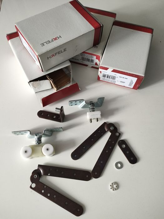 Дверь гармошка Hafele