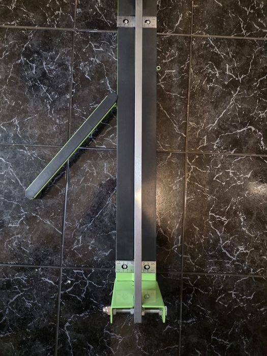 Masina de taiat gresie si faianta ,laser integrat .Marca Vevor