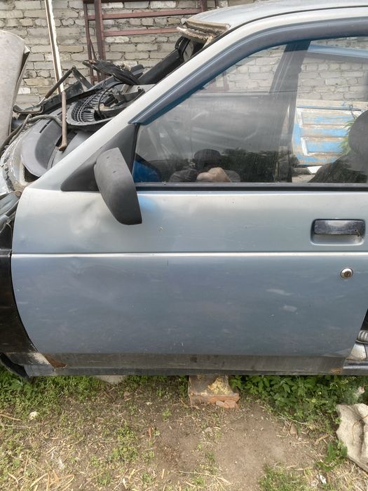 Запчасти на ваз б/у