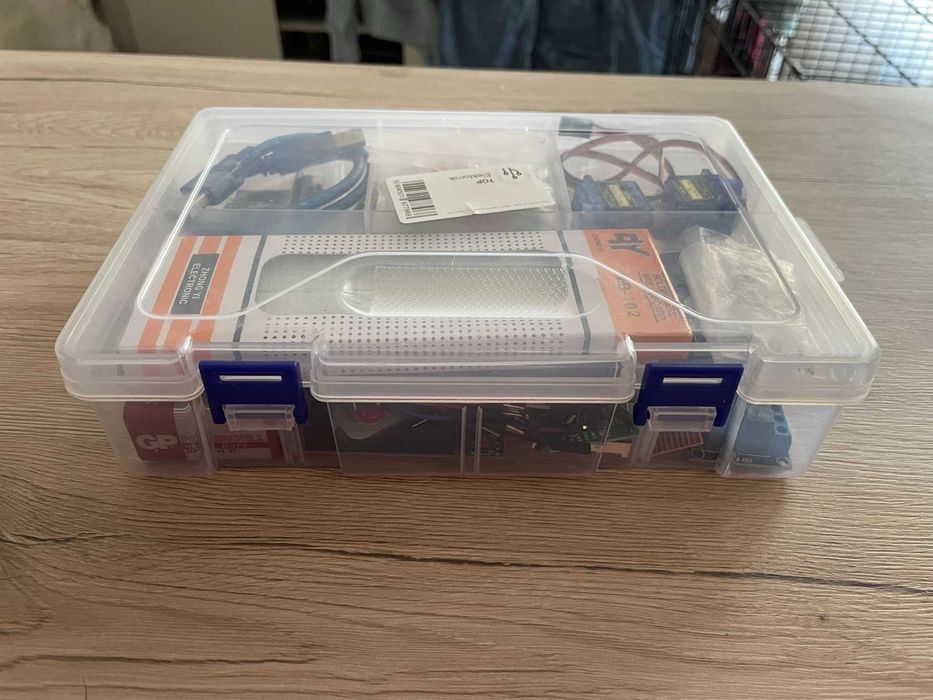 Kit compatibil Arduino Uno R3