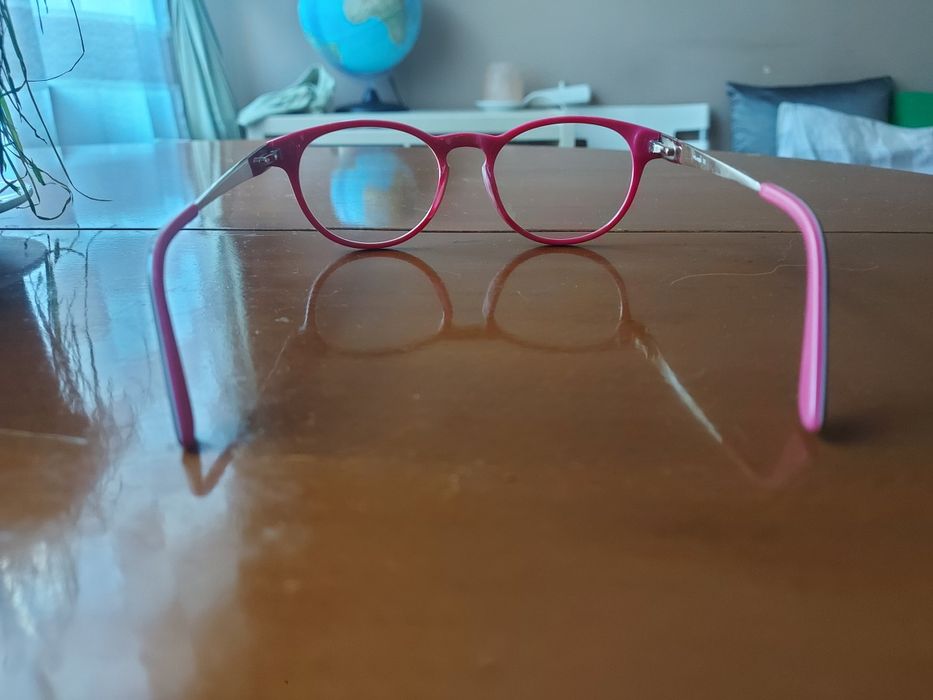 Продавам рамки за очила