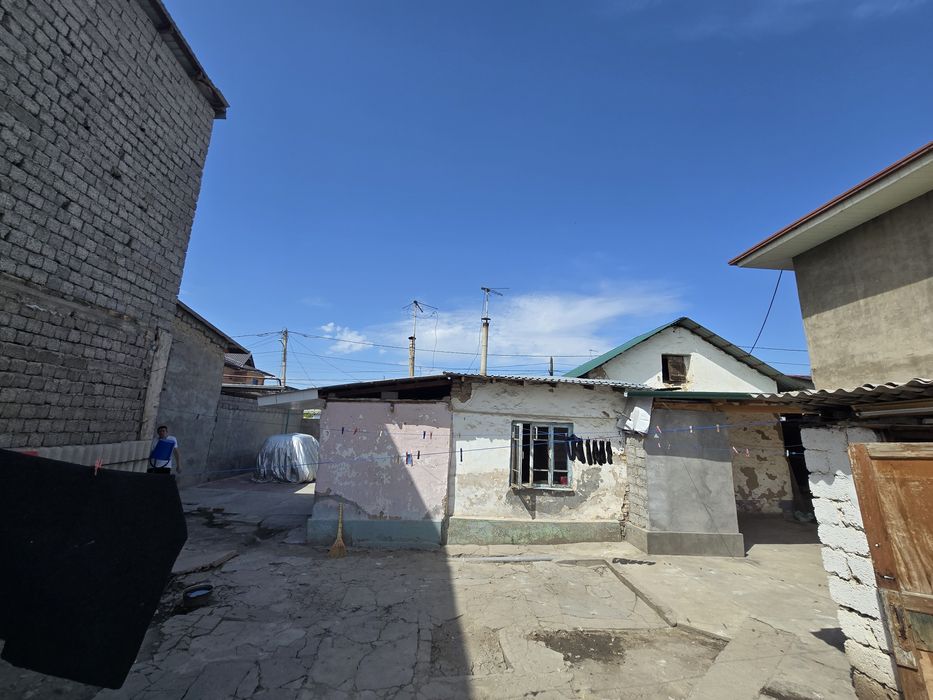 Участок, Мирабадский р-н, ор-р Аэропорт, Азербайджанский Центр.