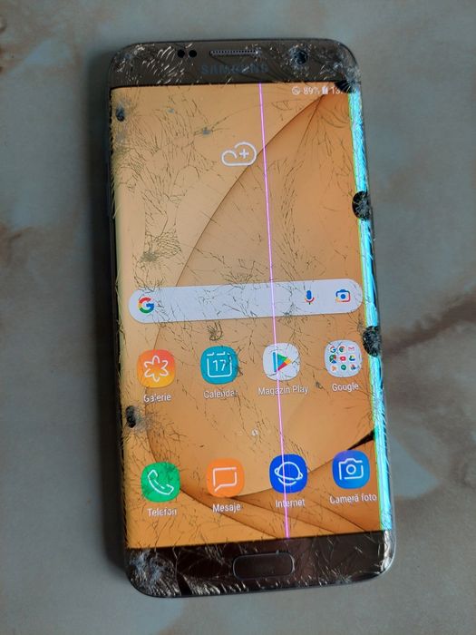Vând Samsung Galaxy S7 Edge Gold spart, perfect funcțional /poze reale