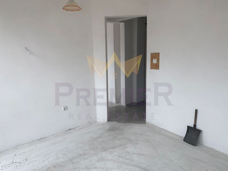 Продава се Мезонет в Бургас, Център - 160 кв.м за 1658 €/кв.м - Снимка #4