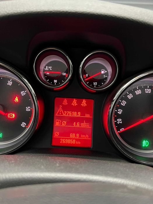 Продавам Opel Mokka 1.6 CDTI 4x4