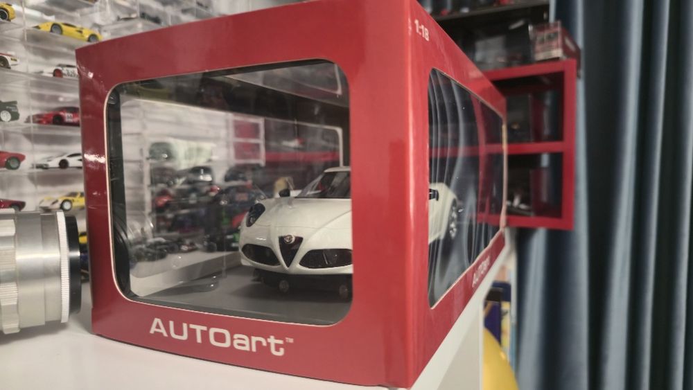 AUTOart Alfa Romeo 4C 1:18
