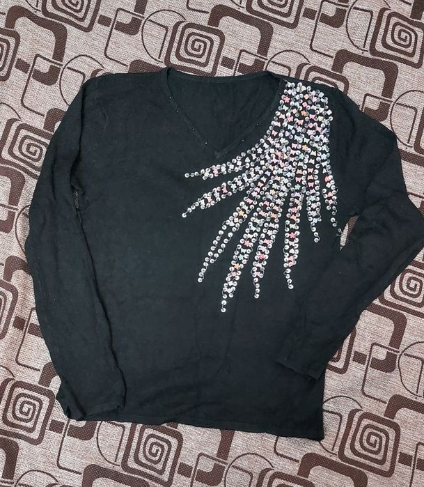 Продаются женские кофточки