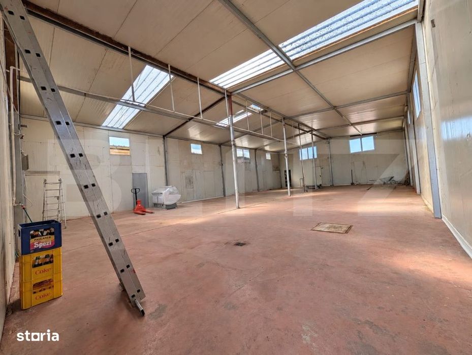 Hala industriala de inchiriat, 280 mp, birou si utilitati, zona Santuh