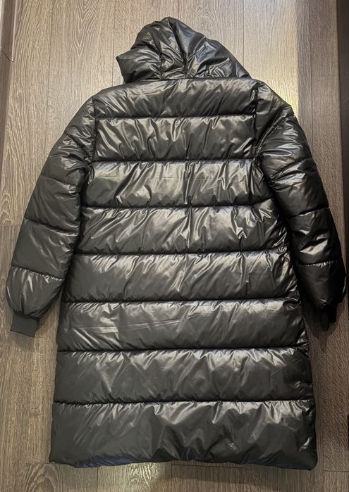 Продам новый зимний пуховик